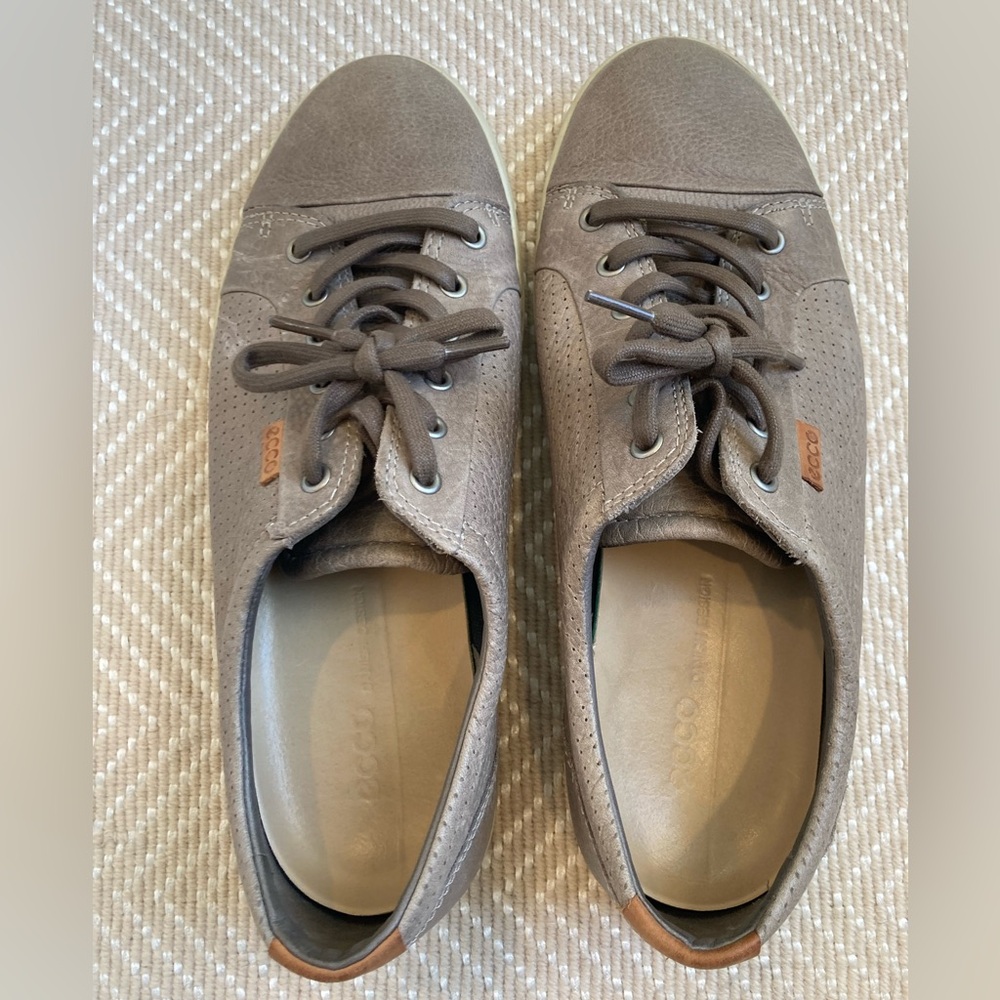 Men’s Ecco sneakers